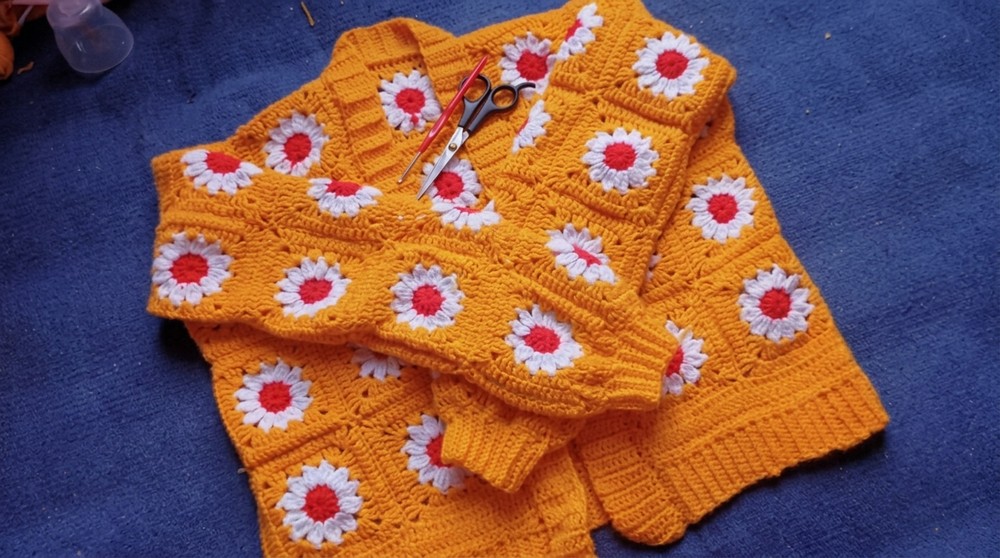 Crochet Granny Square Cardigan Tutorial 2
