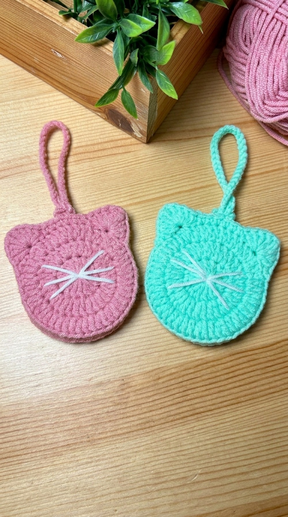 Crochet Cute Mini Pouch Easy Pattern 11