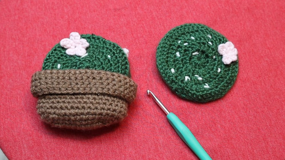 Crochet Cactus Coaster Tutorial 2