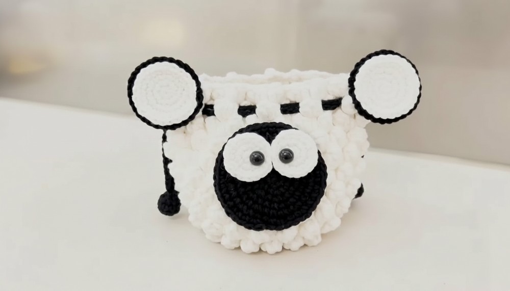 Crochet Lamb Popcorn Bag Pattern 3