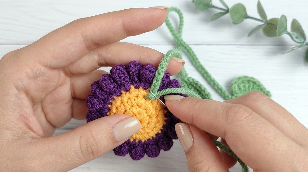 Crochet daisy flower bag charm