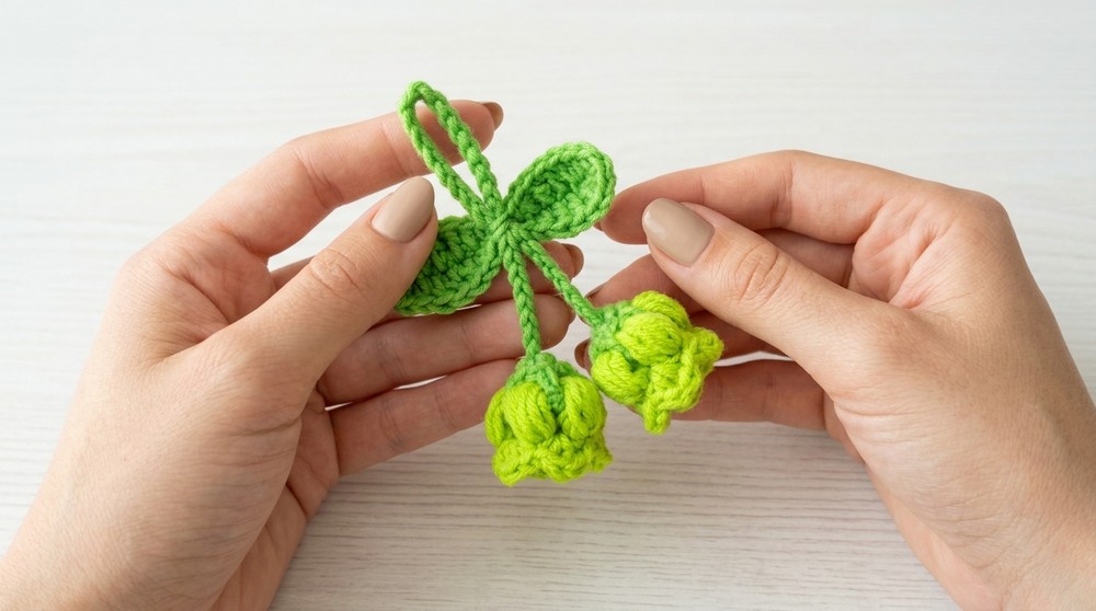 crochet rose keychain