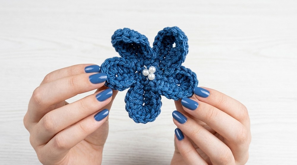 How to Crochet a Flower Keychain for Beginners
