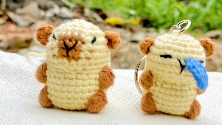 Crochet Capybara keychain Pattern 2