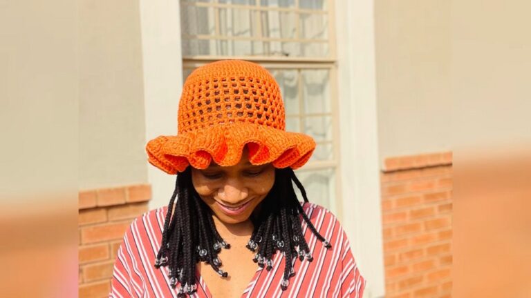 Crochet Ruffle Mesh Hat Pattern 11