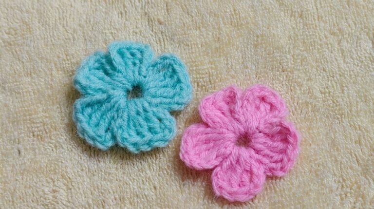 Cute Crochet Flower Pattern 2