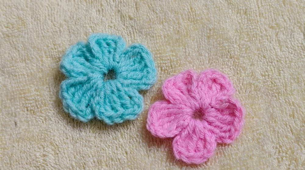 Cute Crochet Flower Pattern 2