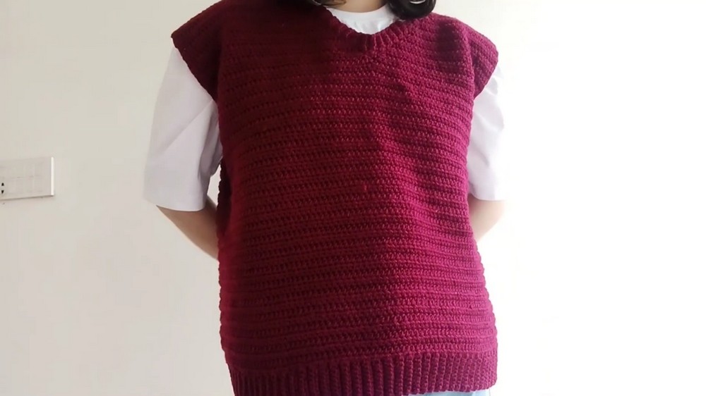 Easy Crochet Sweater Vest Tutorial 2