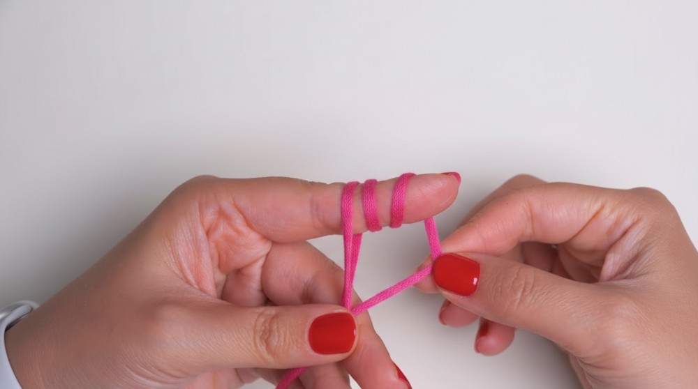 Easy Magic Ring Ultimate Guide! The First Step to Making Amigurumi! Super Detailed Step-by-Step Tutorial (4)