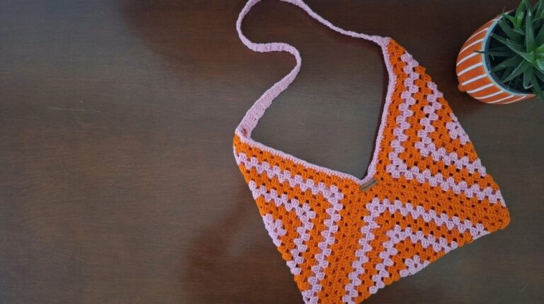 Free Crochet Bag with Amigurumi Yarn Pattern 2