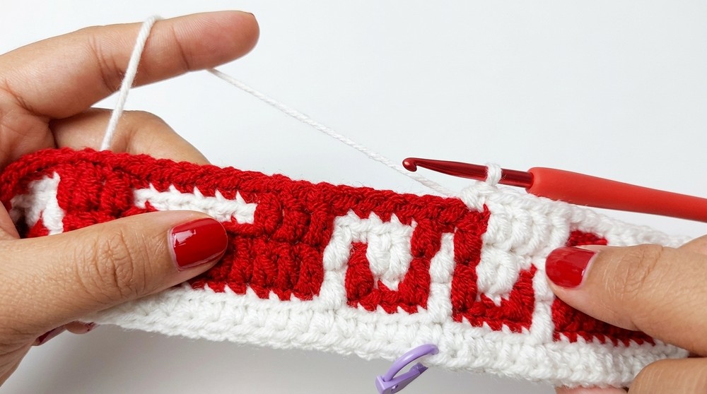 How To Crochet Mosaic (Multiple of 23) - How to Crochet a Face Prayer Mat, Small Prayer Mat - Small Prayer Mat 5
