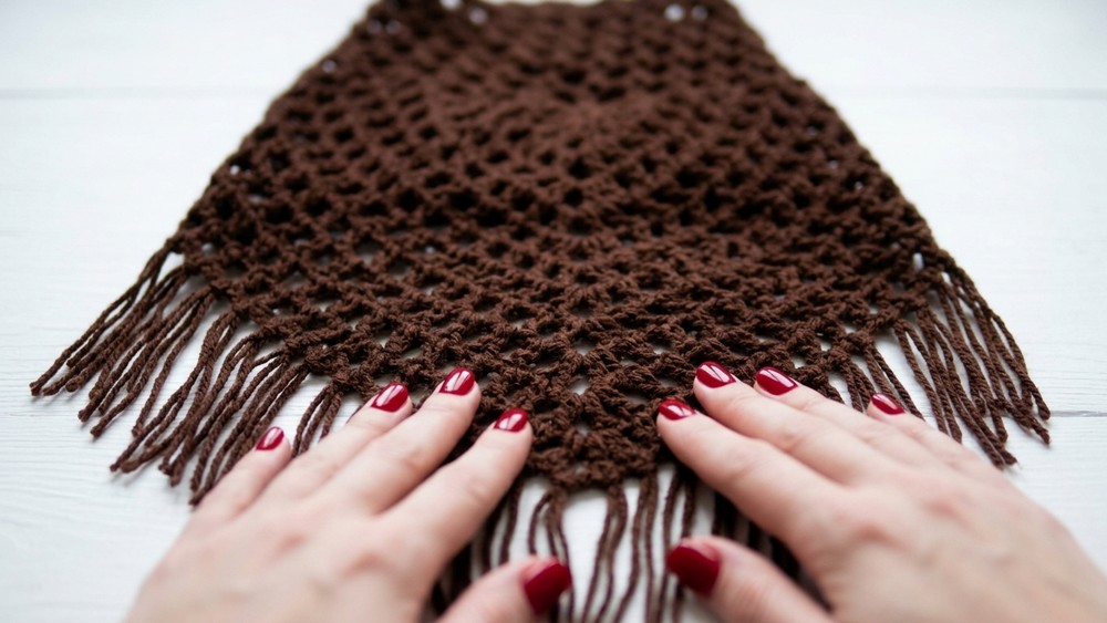How To Crochet the Handkerchief Cowl; crochet fashion 8