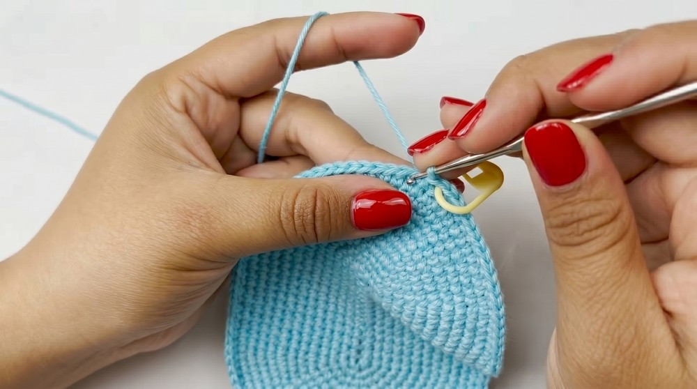 Kitty crochet purse step by step 4