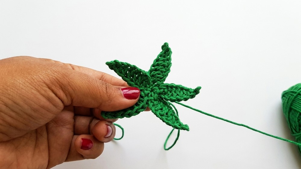 Strawberry Keychain in Amigurumi 7