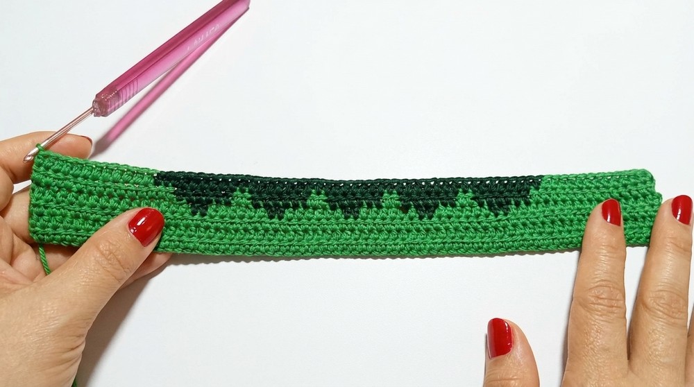 TUTORIAL MERAJUT SAJADAH TRAVELING (SAJADAH MUKA) CROCHET PRAYER MAT 4