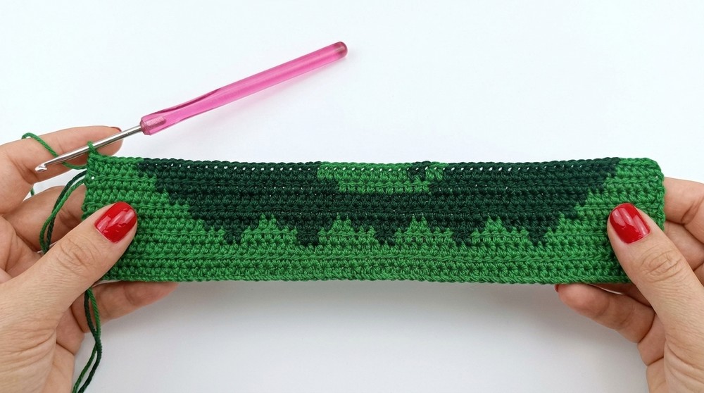 TUTORIAL MERAJUT SAJADAH TRAVELING (SAJADAH MUKA) CROCHET PRAYER MAT 5