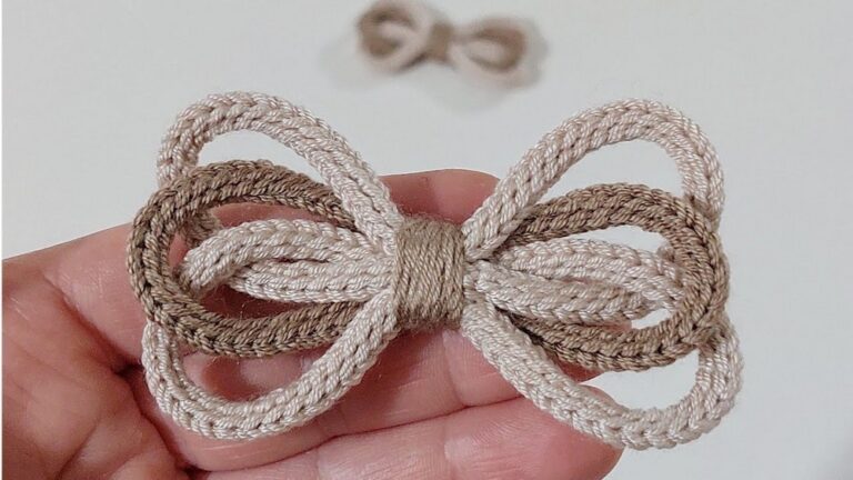 Crochet Bow Hair Clips Pattern 2