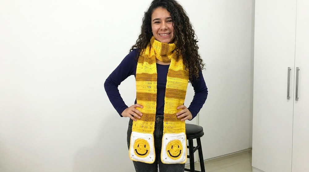 Crochet Granny Square Scarf 3