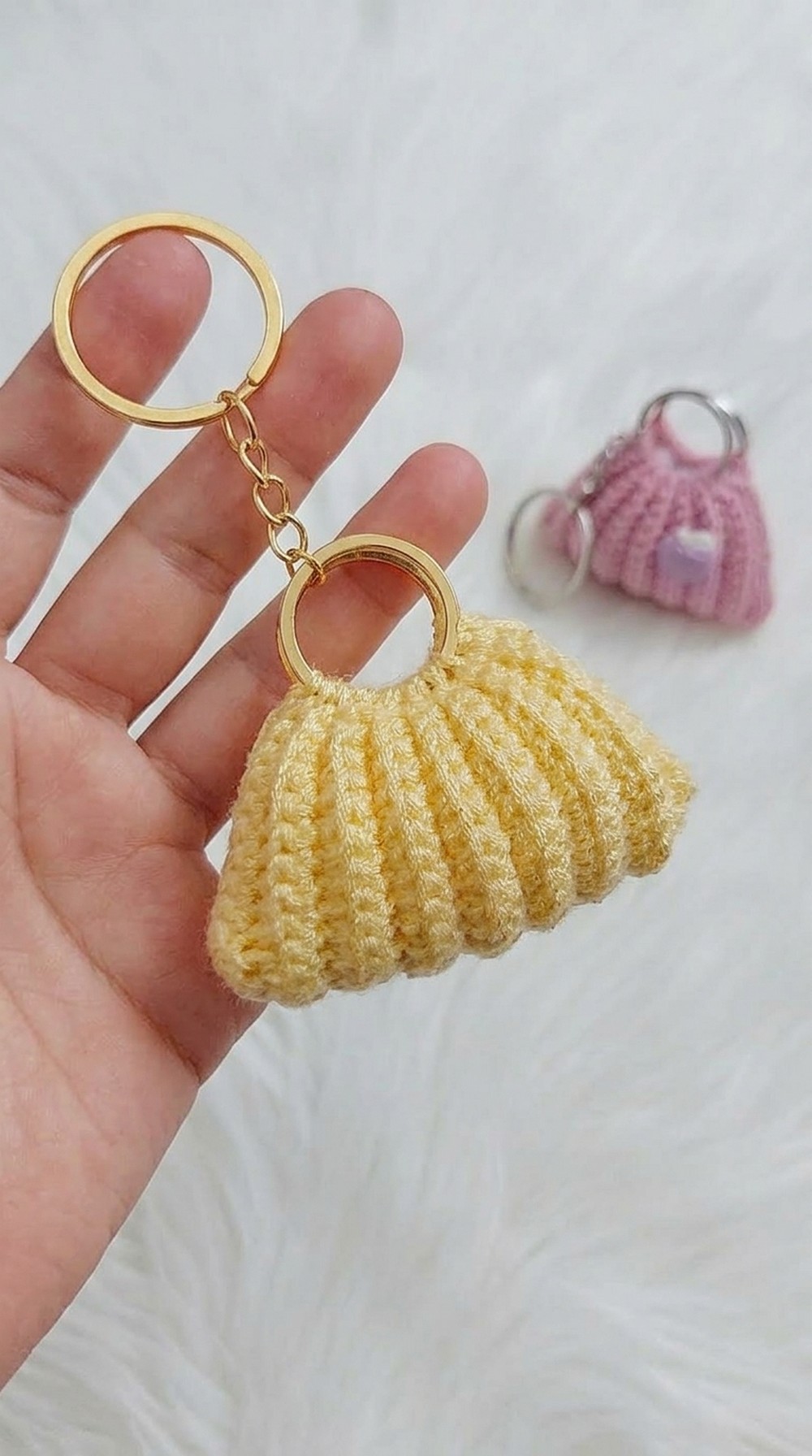 Crochet Mini Bag Keychain Pattern 3