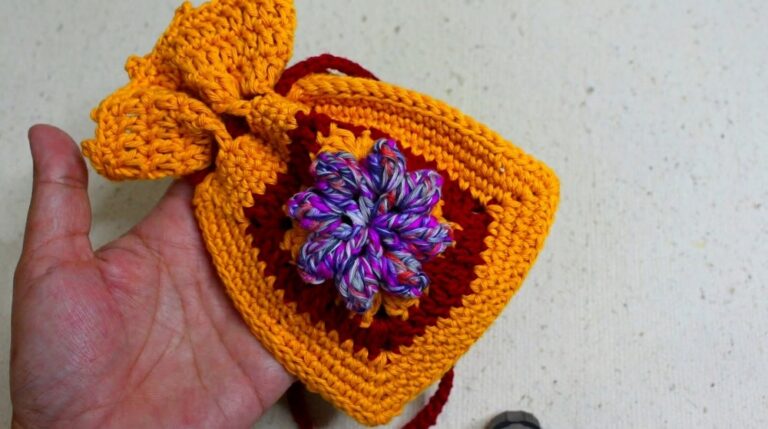 Crochet Small Pouch Bag Tutorial 2