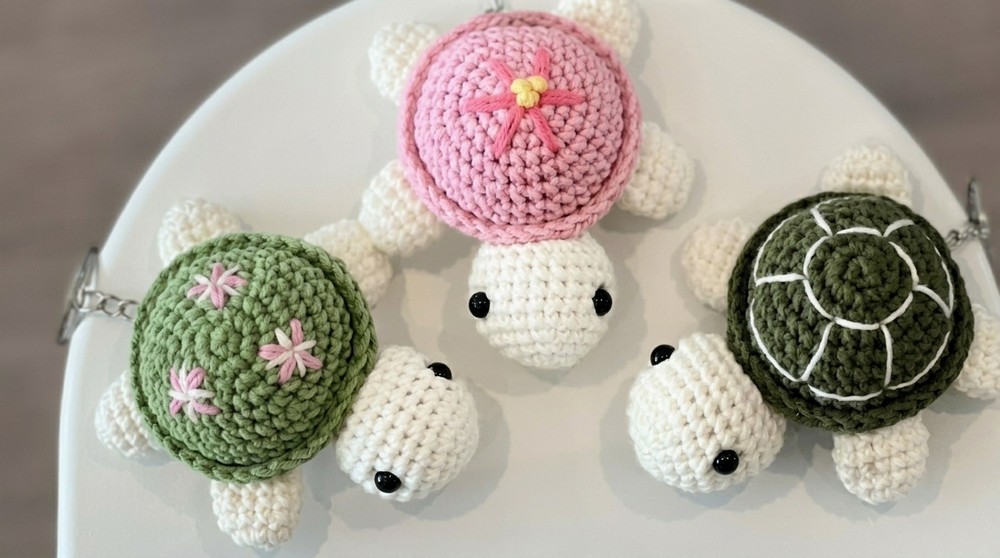 Crochet Turtle Keychain Tutorial 2