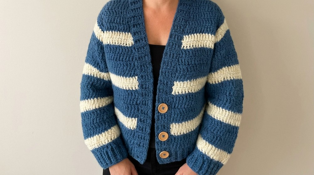 Crochet V-neck Cardigan 3
