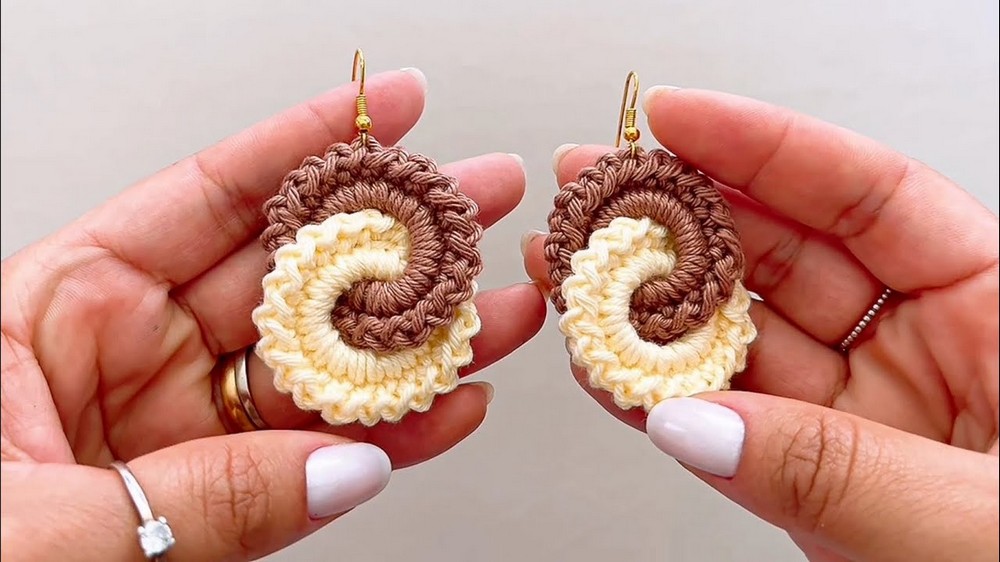 Easy Crochet Earrings Pattern 2