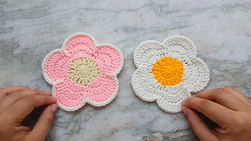 How To Crochet Flower Daisy Coaster 2