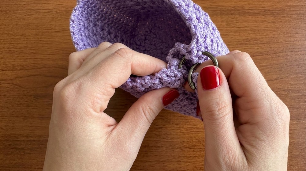 How to Crochet A Little Cute Bag With Macrame Yarn 7