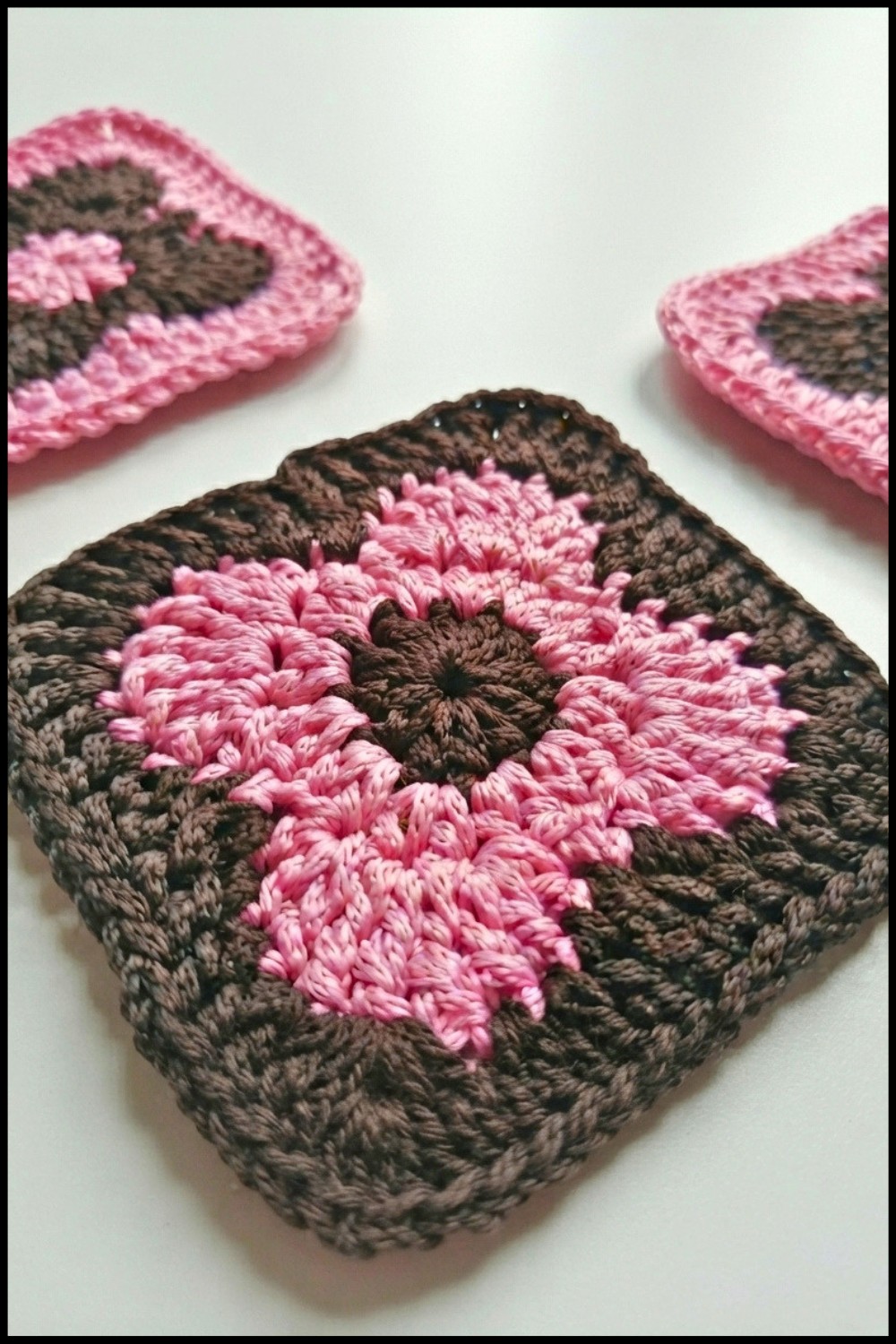 Crochet Flower Motif Pattern 2